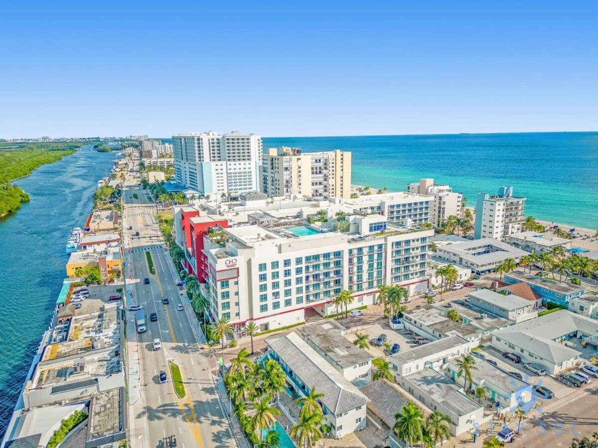 Rooftop Pool - Balcony - Hollywood Beach Broad - Walk エクステリア 写真