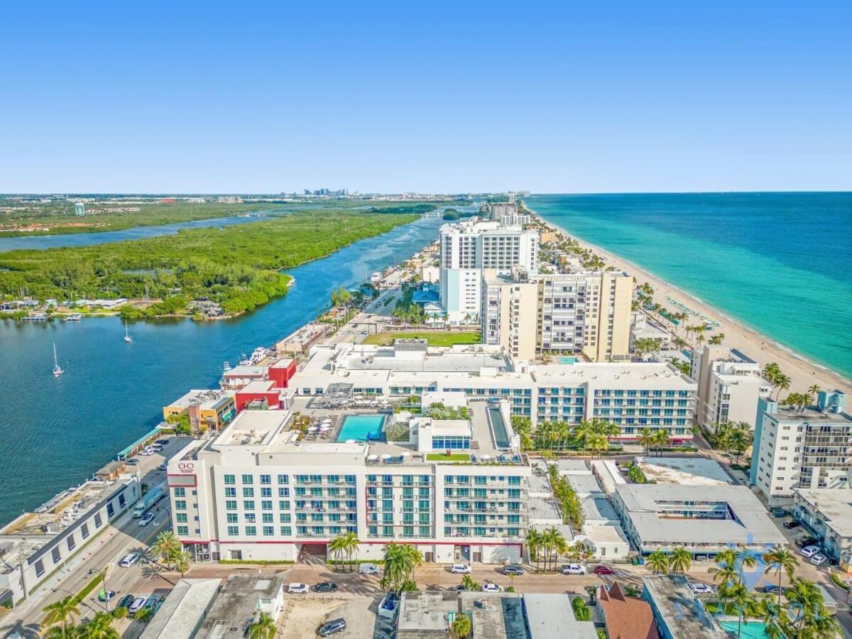 Rooftop Pool - Balcony - Hollywood Beach Broad - Walk エクステリア 写真