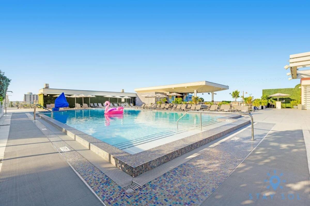 Rooftop Pool - Balcony - Hollywood Beach Broad - Walk エクステリア 写真