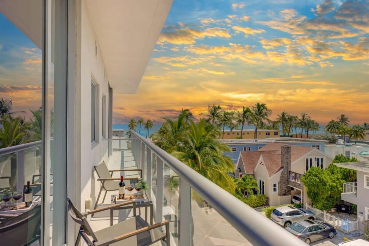 Rooftop Pool - Balcony - Hollywood Beach Broad - Walk エクステリア 写真