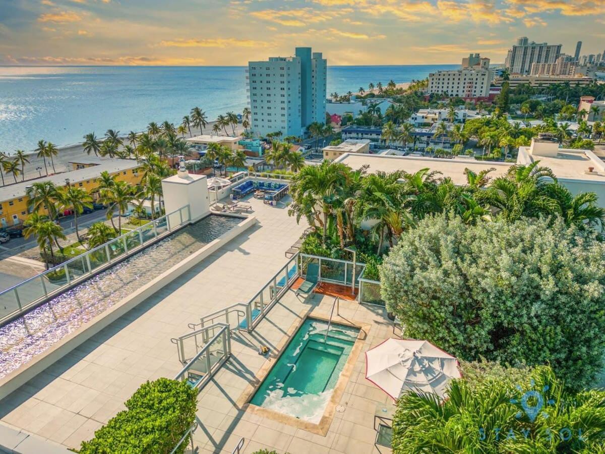 Rooftop Pool - Balcony - Hollywood Beach Broad - Walk エクステリア 写真