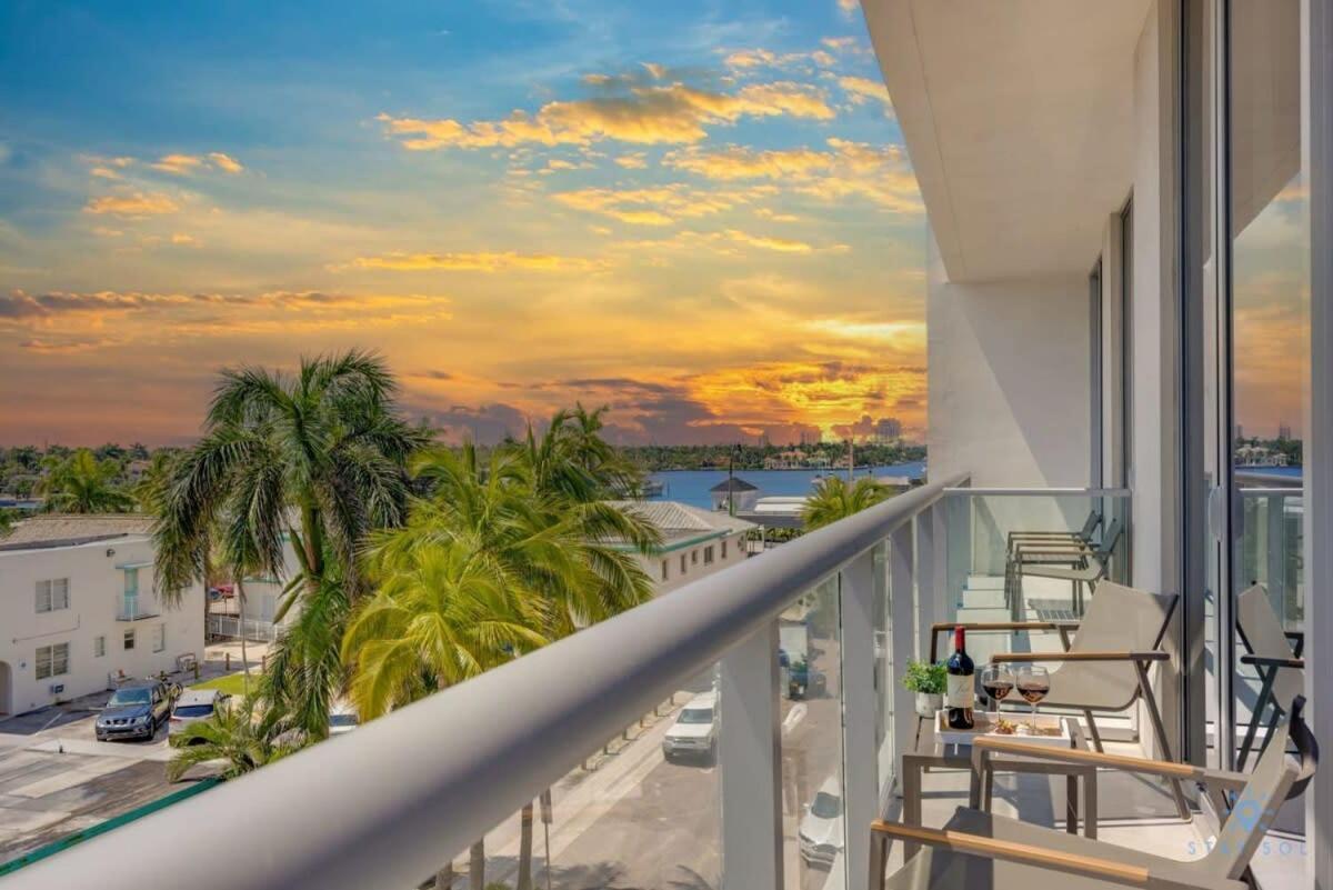 Rooftop Pool - Balcony - Hollywood Beach Broad - Walk エクステリア 写真